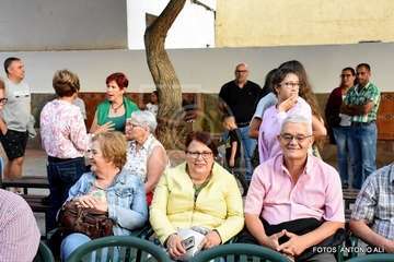 Pregón de La Viña a cargo del alcalde de Telde y actuación del humorista Maestro Florido (Foto Antonio Alí y TA)